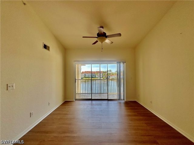 4700 Saint Croix LN 335, Naples, FL 34109