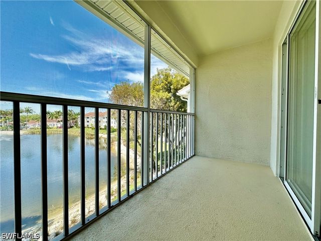 4700 Saint Croix LN 335, Naples, FL 34109