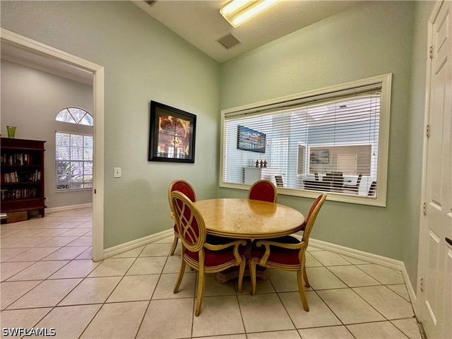 4700 Saint Croix LN 335, Naples, FL 34109