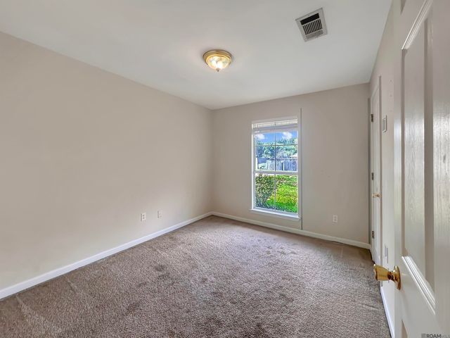 10088 Lexington Dr, Denham Springs, LA 70706