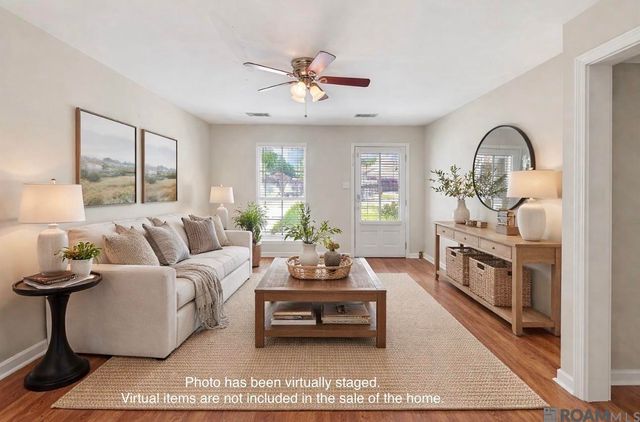 10088 Lexington Dr, Denham Springs, LA 70706