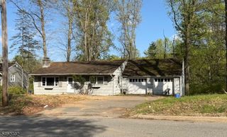 189 Center Grove Rd, Randolph Twp., NJ 07869