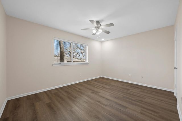 660 Springhill Drive, Hurst, TX 76054