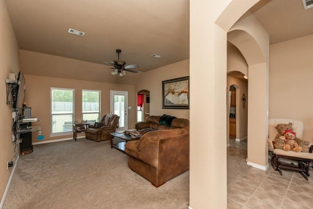 5640 Westchase Loop, Lumberton, TX 77657