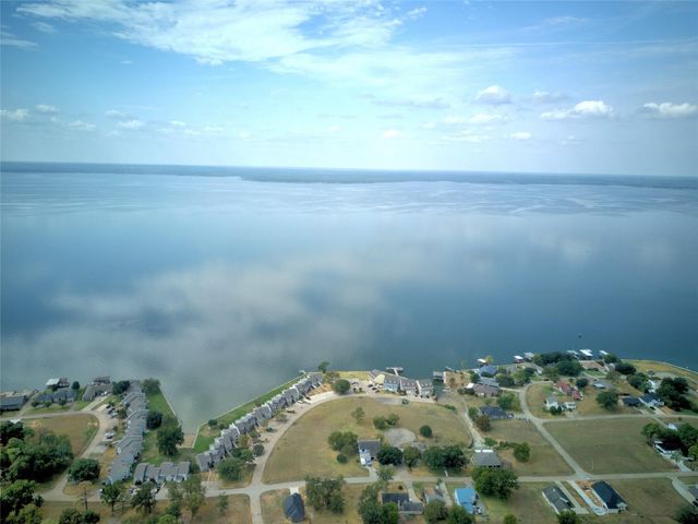 325 Carolcrest Lane 3, Livingston, TX 77351