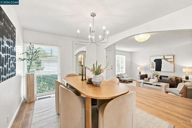 608 Banyan Ln, Walnut Creek, CA 94598
