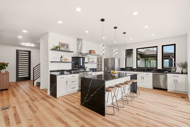 5030 S Lincoln Way, Spokane, WA 99224