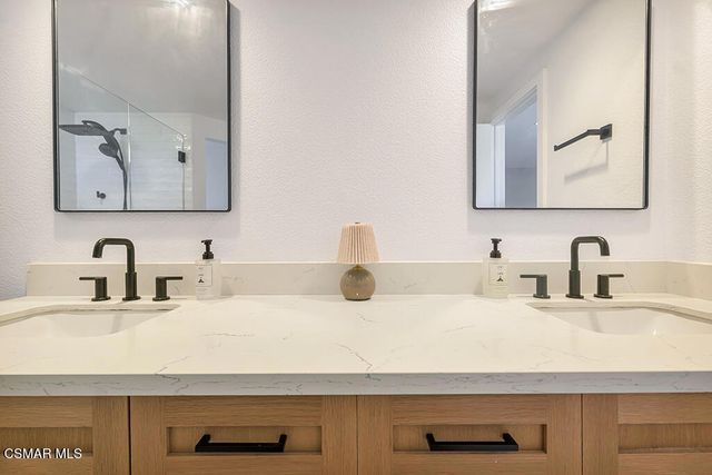 5344 Isabella Court, Agoura Hills, CA 91301