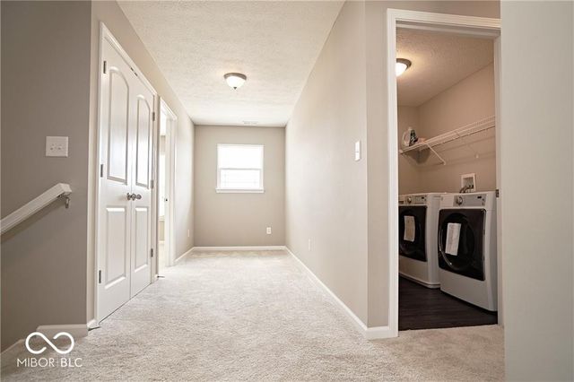 8709 Rowling Way, Indianapolis, IN 46239
