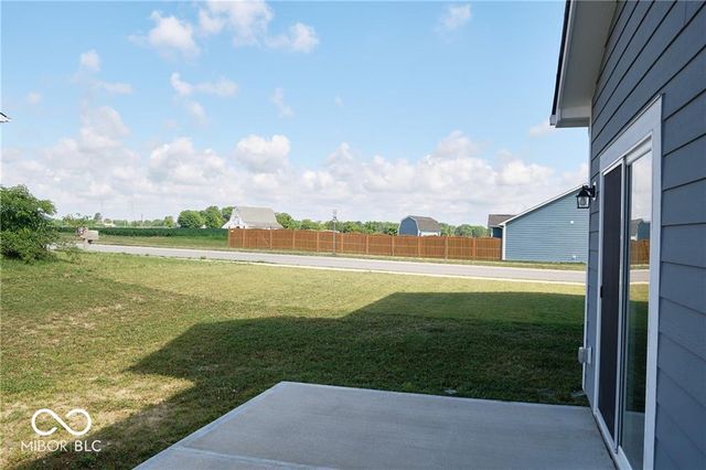 8709 Rowling Way, Indianapolis, IN 46239