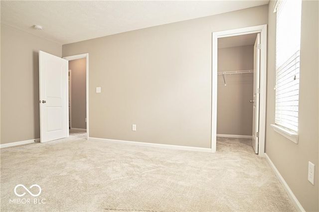 8709 Rowling Way, Indianapolis, IN 46239