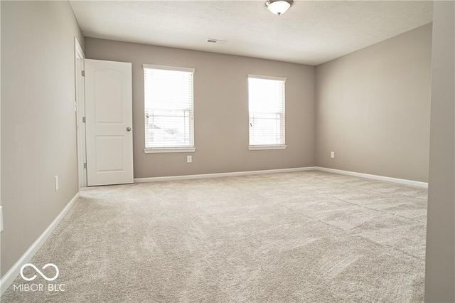 8709 Rowling Way, Indianapolis, IN 46239