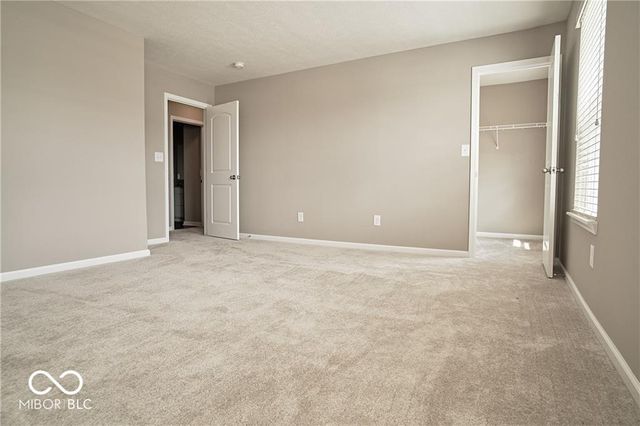 8709 Rowling Way, Indianapolis, IN 46239