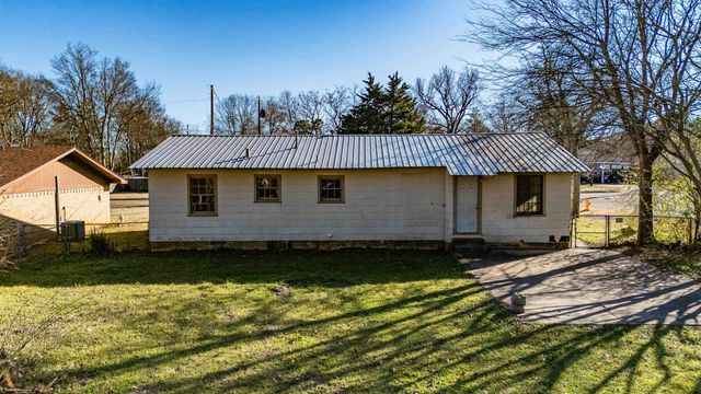 201 E Shofner St., Longview, TX 75604