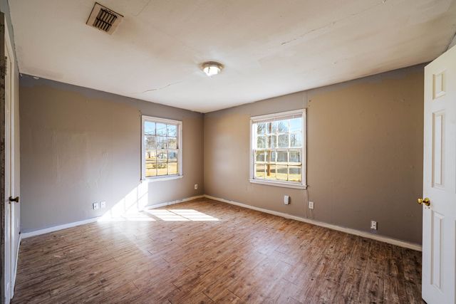 201 E Shofner St., Longview, TX 75604