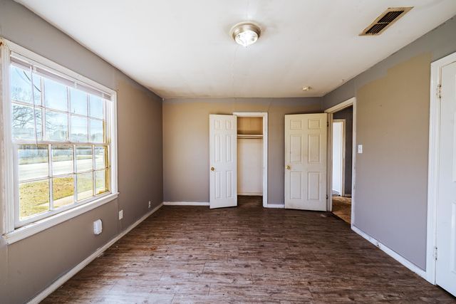 201 E Shofner St., Longview, TX 75604