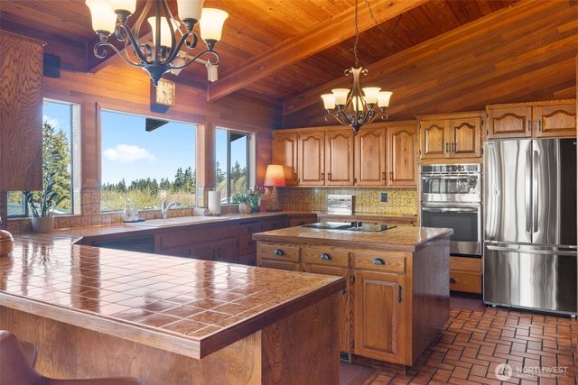 521 S Liberty, Port Angeles, WA 98362