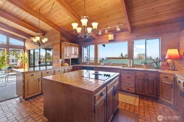 521 S Liberty, Port Angeles, WA 98362