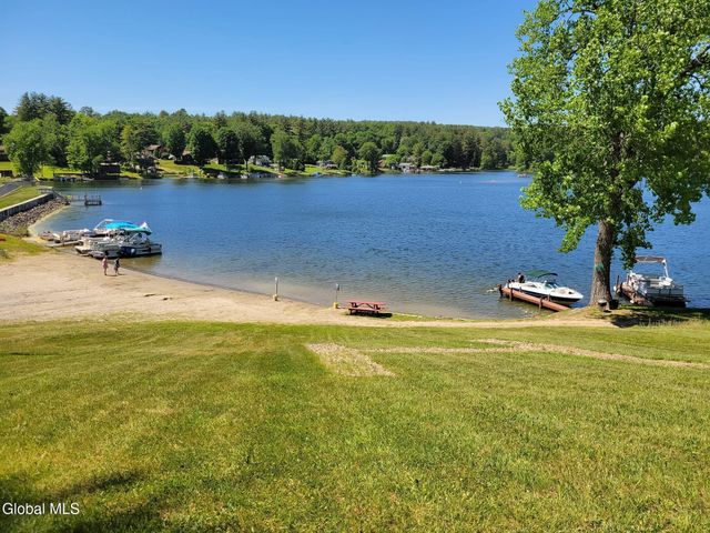 5268 Pillar Way, Fort Ann, NY 12827