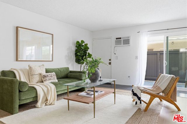 3325 Bagley Avenue 107, Los Angeles, CA 90034