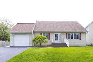 85 Grandview Lane, Greece, NY 14612