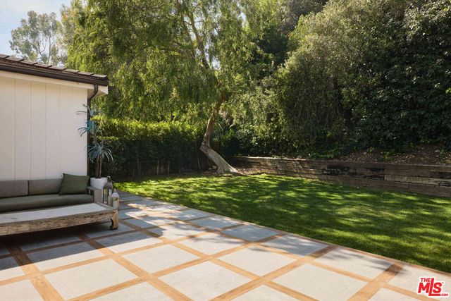 2835 Westbrook Avenue, Los Angeles, CA 90046