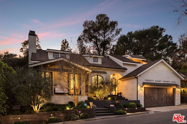 2835 Westbrook Avenue, Los Angeles, CA 90046