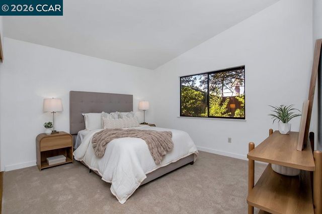 2200 Forsythia Way, Martinez, CA 94553