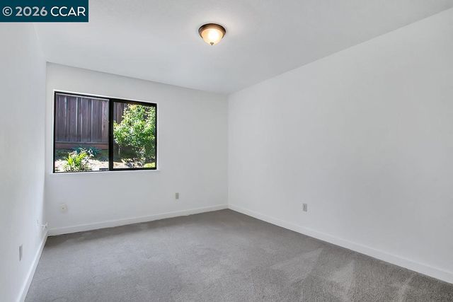 2200 Forsythia Way, Martinez, CA 94553