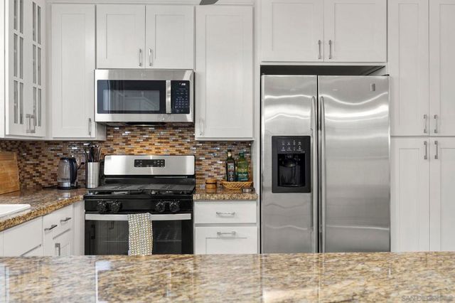 7004 San Bartolo, Carlsbad, CA 92011