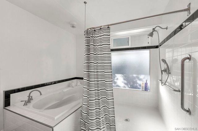 7004 San Bartolo, Carlsbad, CA 92011