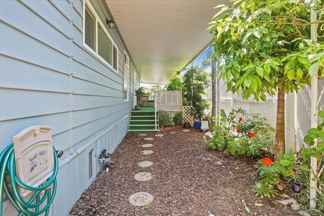 7004 San Bartolo, Carlsbad, CA 92011