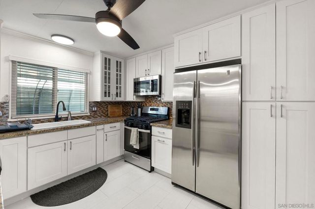 7004 San Bartolo, Carlsbad, CA 92011