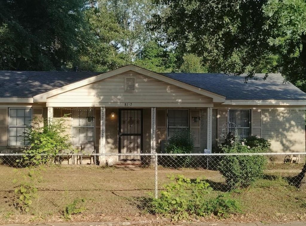 8167 ROBENA LN, Millington, TN 38053