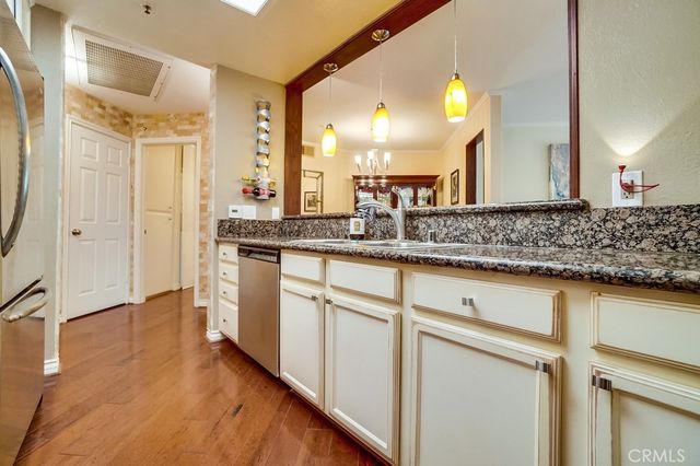 501 E Del Mar Boulevard 202, Pasadena, CA 91101