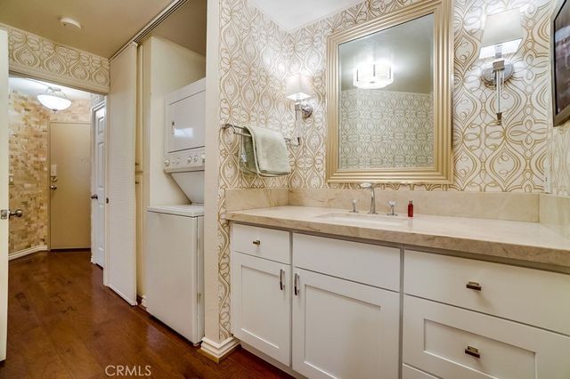 501 E Del Mar Boulevard 202, Pasadena, CA 91101