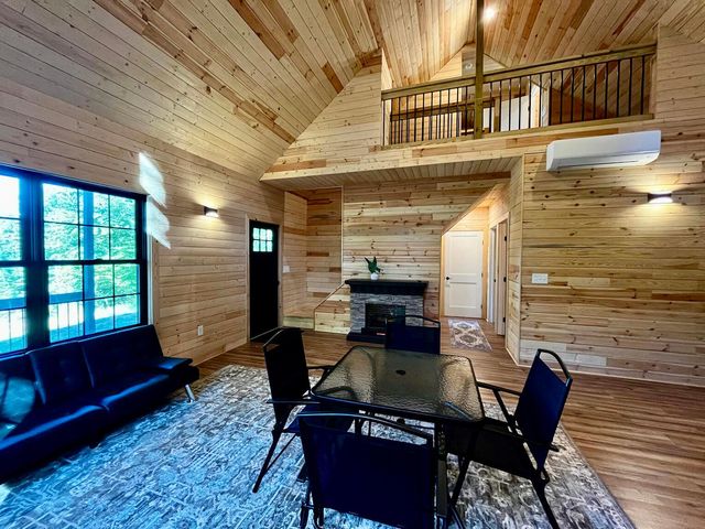 1456 Debord Road, Chillicothe, OH 45601
