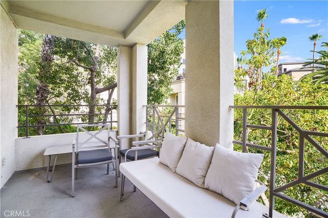 2243 Martin 217, Irvine, CA 92612