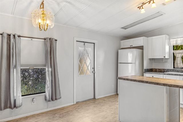 2201 S RIDGEWOOD AVENUE 21, Edgewater, FL 32141