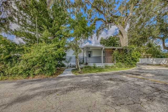 2201 S RIDGEWOOD AVENUE 21, Edgewater, FL 32141