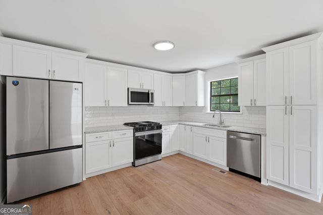 4050 Willow Ridge Road, Douglasville, GA 30135