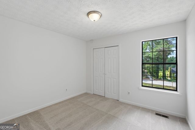 4050 Willow Ridge Road, Douglasville, GA 30135