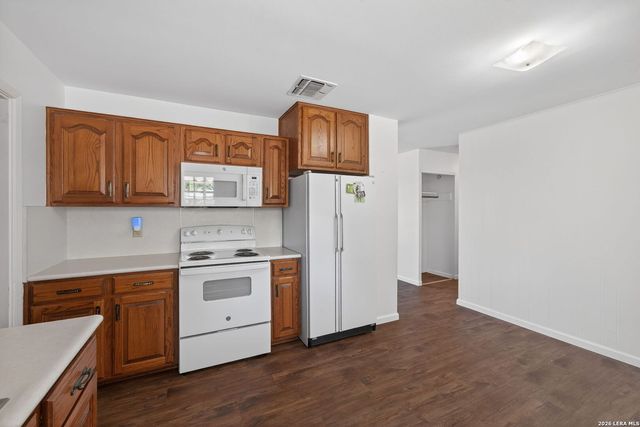 1072 Valley Forge, Schertz, TX 78154