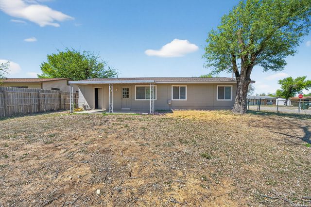 1072 Valley Forge, Schertz, TX 78154