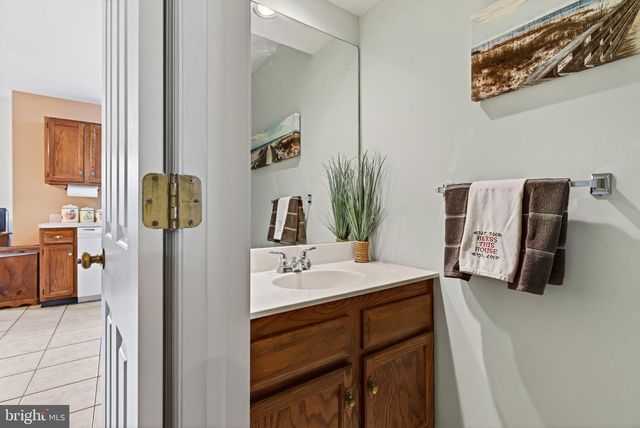 3604 PEREGRINE CIR, Mountville, PA 17554