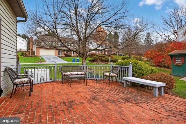 3604 PEREGRINE CIR, Mountville, PA 17554