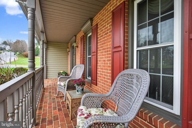 3604 PEREGRINE CIR, Mountville, PA 17554