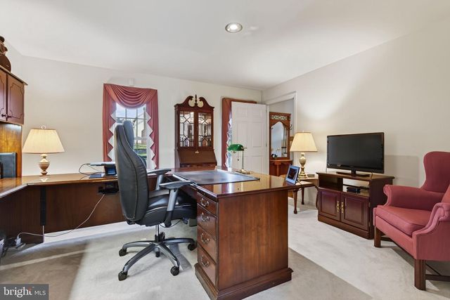 3604 PEREGRINE CIR, Mountville, PA 17554