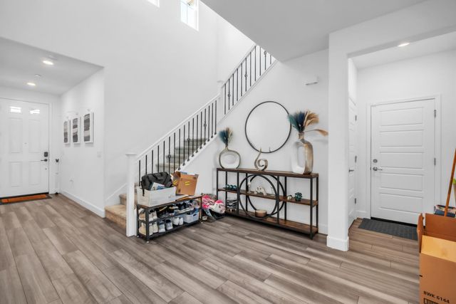 5631 Drifton Way, Sacramento, CA 95835