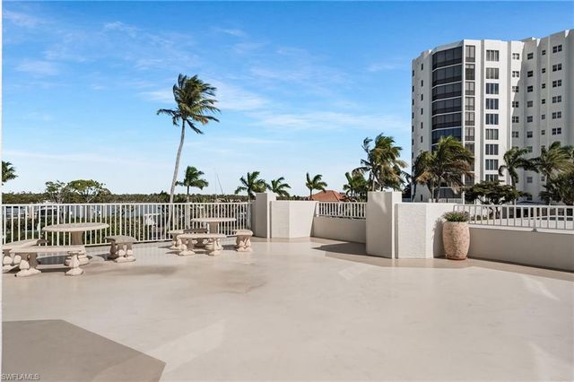 4198 Bay Beach LN 162, Fort Myers Beach, FL 33931